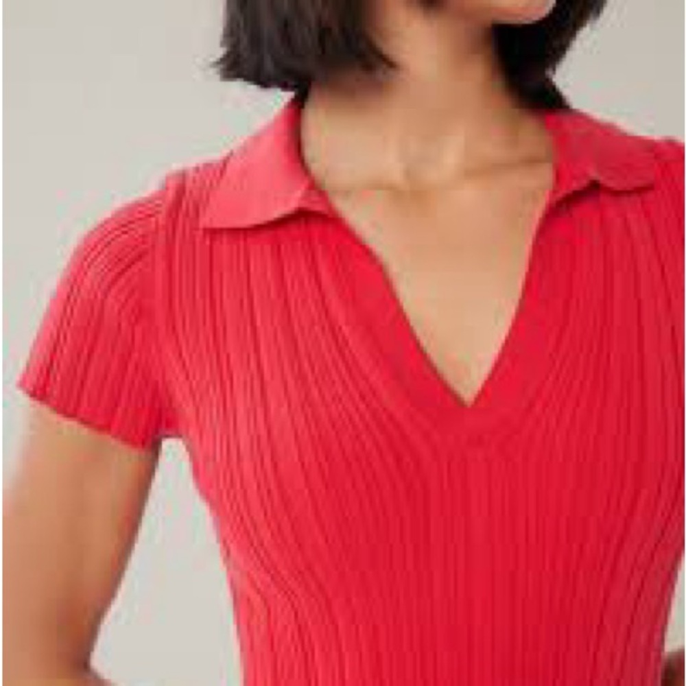 Boden Red Ribbed V-Neck Crop Top with Polo Collar